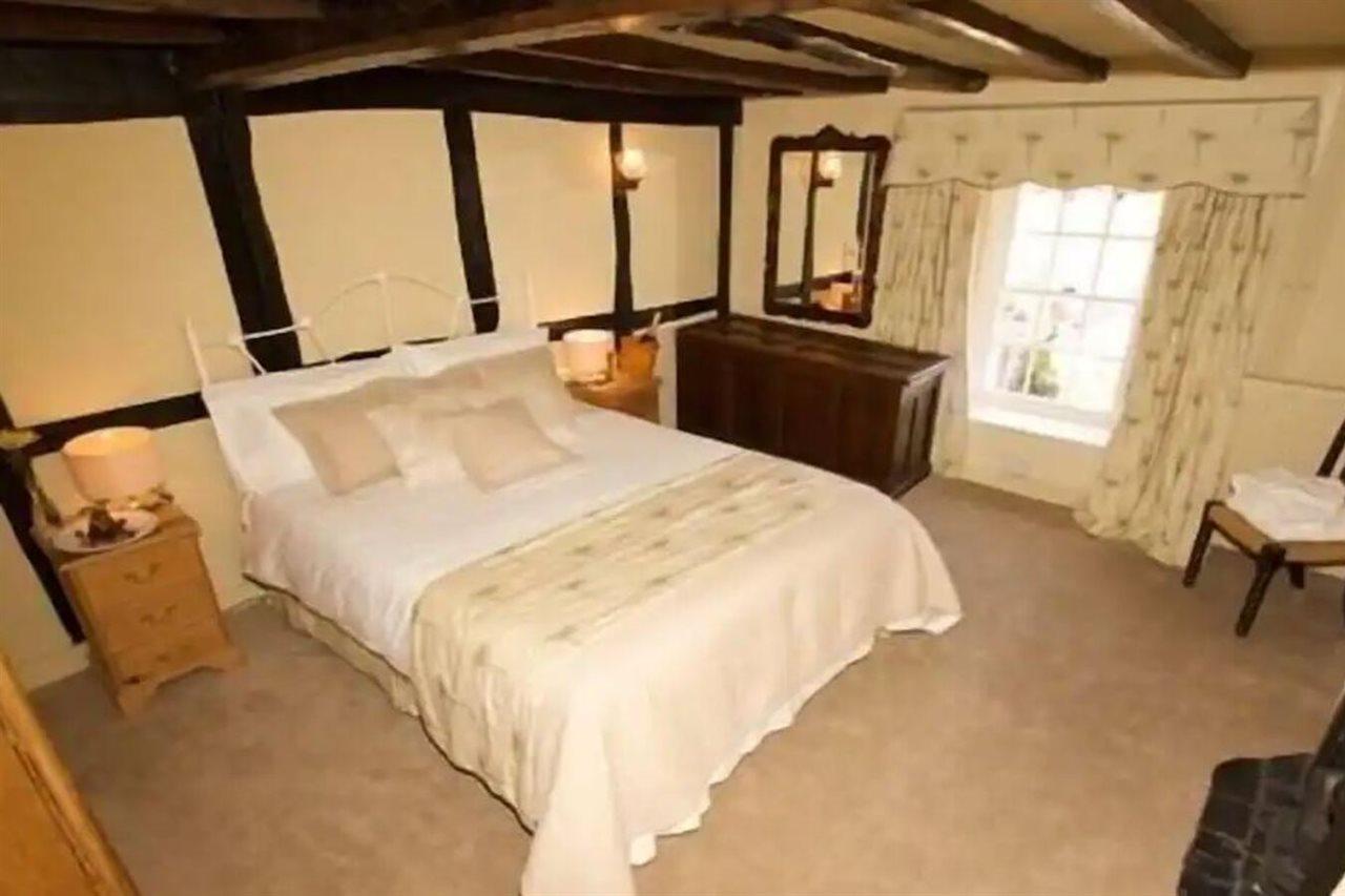 The Fox Goes Free Hotell Chichester Eksteriør bilde